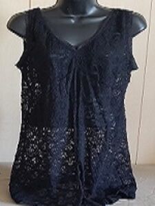 BLACK STRETCH LACE GOWN.SS